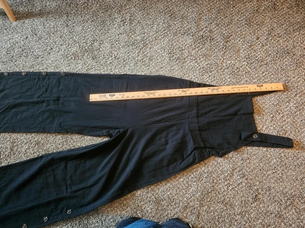 NWOT Black Wide-Leg Overalls Jumpsuit Size M Casual Zipper Back